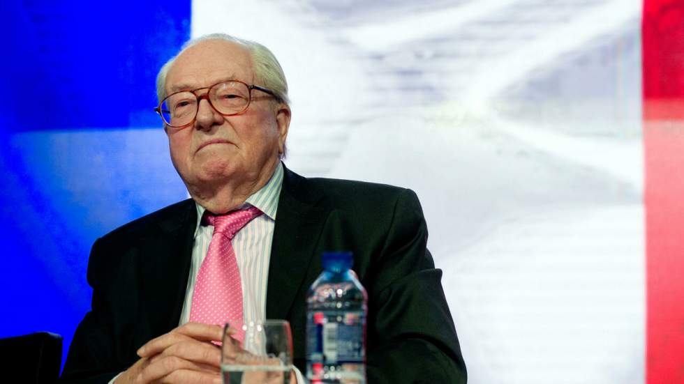 Jean-Marie Le Pen légèrement blessé lors d'un incendie à son domicile