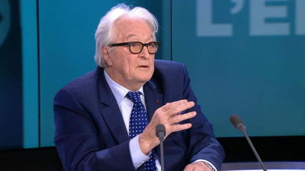 Roland Dumas maintient ses propos sur "l'influence juive" de Valls Roland Dumas maintient ses propos sur "l'influence juive" de Valls