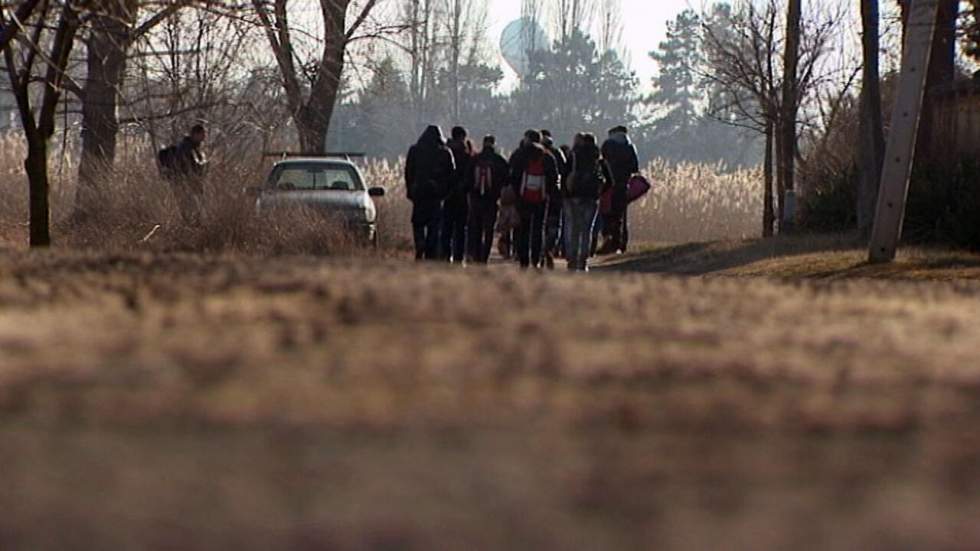 Vidéo : sept ans après l'indépendance, le Kosovo se vide de ses habitants