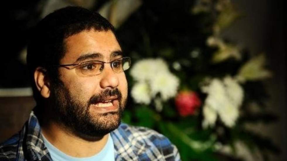 Cinq ans de prison pour Alaa Abdel Fattah, figure de la révolte anti-Moubarak