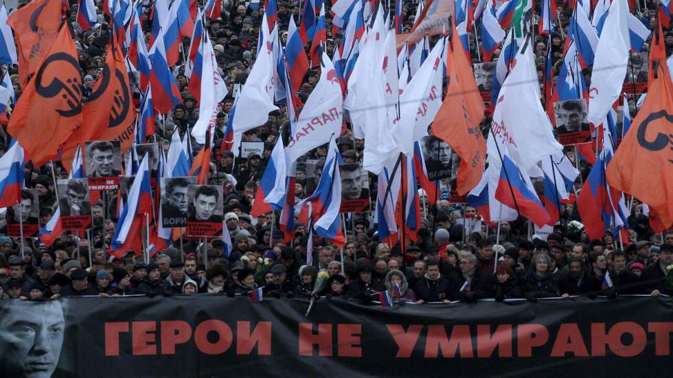 À Moscou, des milliers de personnes honorent la mémoire de Boris Nemtsov