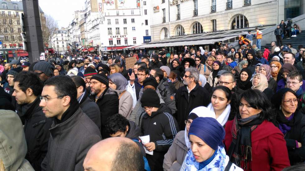 En images : manifestation à Paris contre l'islamophobie