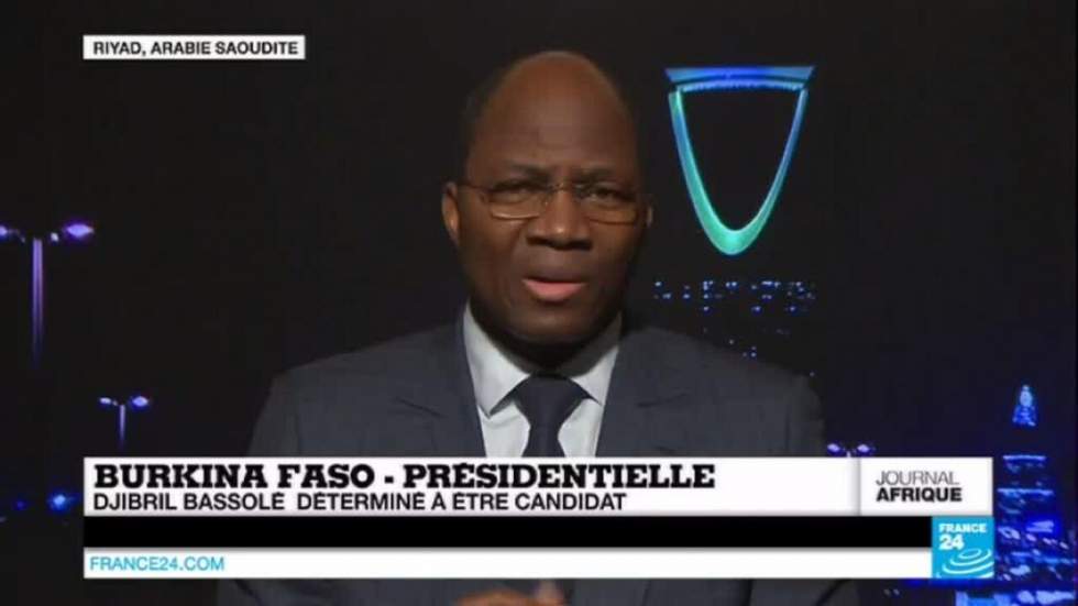 Retrait des ministres pro-Compaoré du processus de transition burkinabè Retrait des ministres pro-Compaoré du processus de transition burkinabè