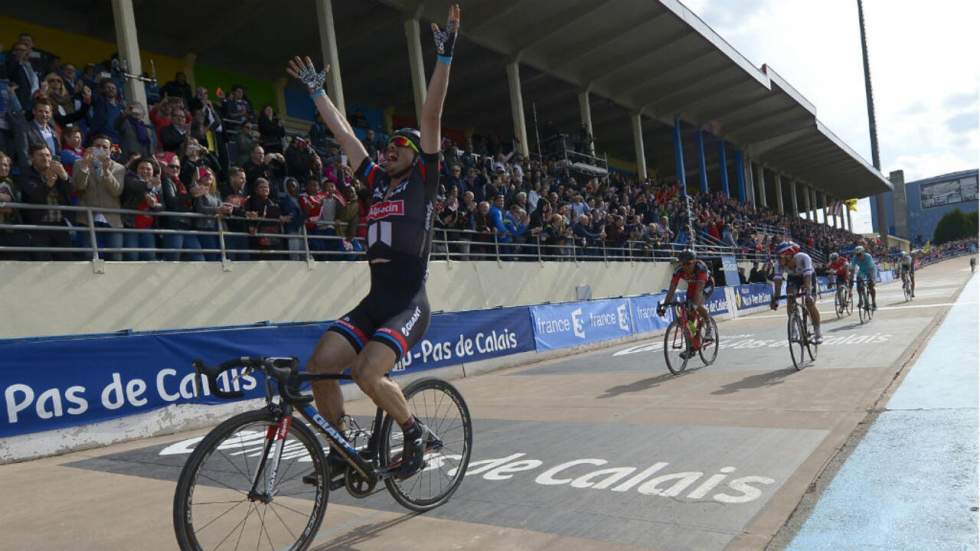 Le cycliste allemand John Degenkolb remporte le Paris-Roubaix