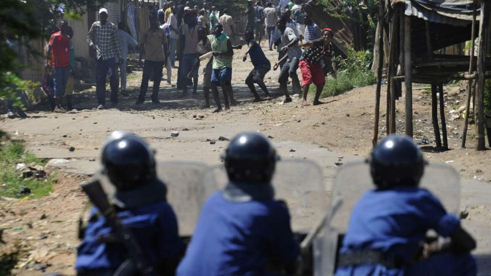 Burundi : après trois jours de rixe, gouvernement et opposants restent inflexibles