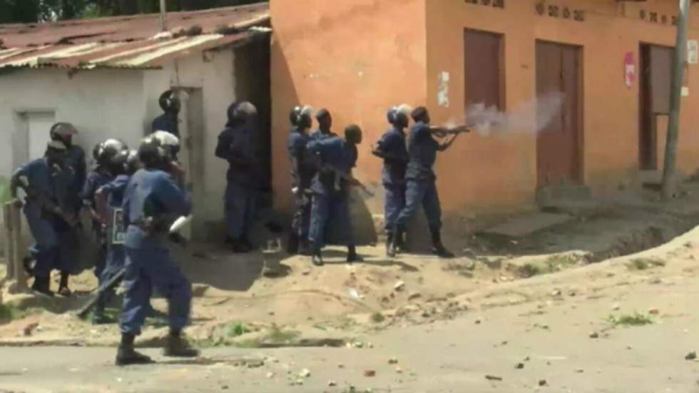 La police tire sur les manifestants à Bujumbura, au moins un mort