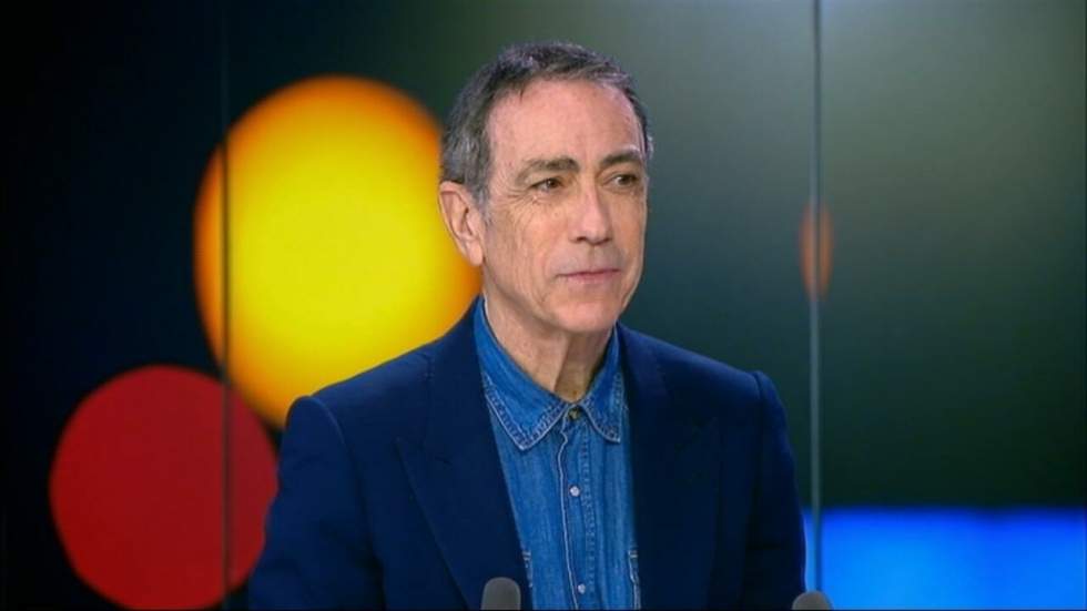 Alain Chamfort, retour de l'éternel dandy de la chanson française! Alain Chamfort, retour de l'éternel dandy de la chanson française!