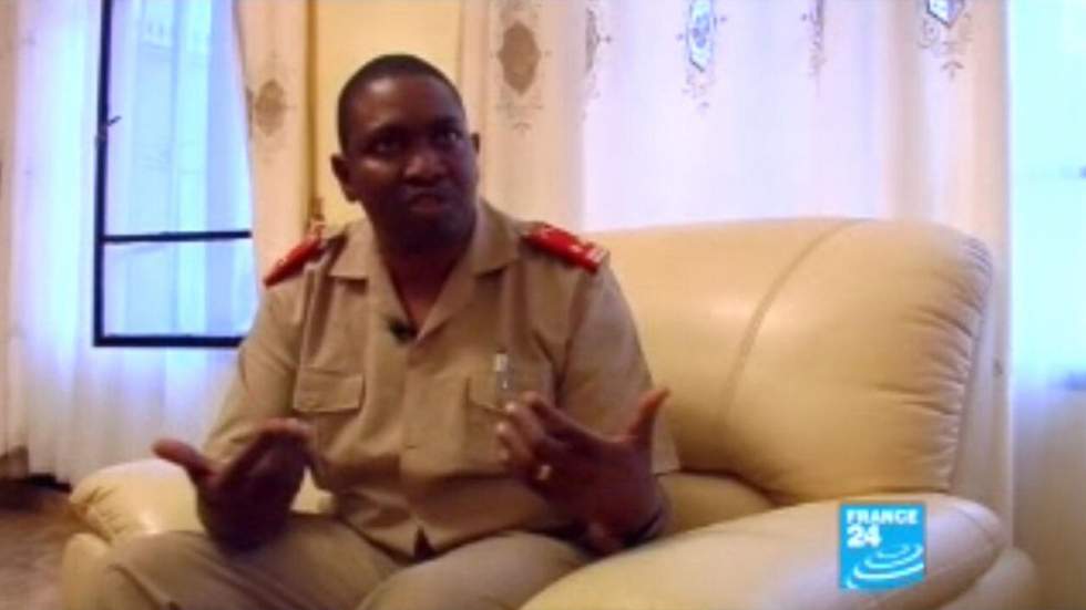 Burundi : le général Niyombaré affirme "qu'il n'avait pas d'autre voie" que le coup d'État Burundi : le général Niyombaré affirme "qu'il n'avait pas d'autre voie" que le coup d'État