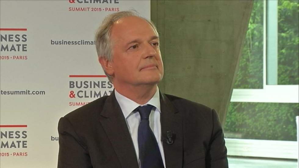 Paul Polman : "Nous devons nous attaquer au problème du changement climatique" Paul Polman : "Nous devons nous attaquer au problème du changement climatique"