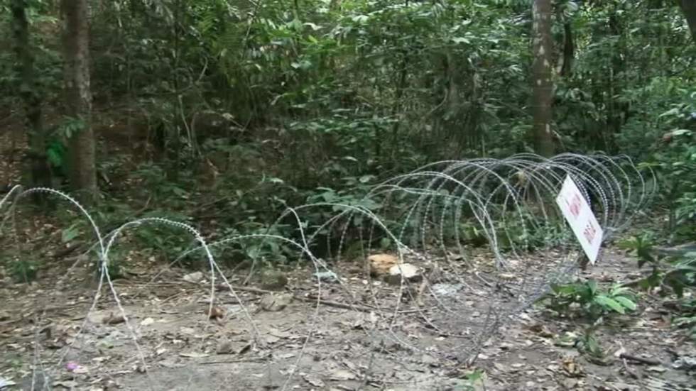 Migrants : découverte de fosses communes dans le nord de la Malaisie