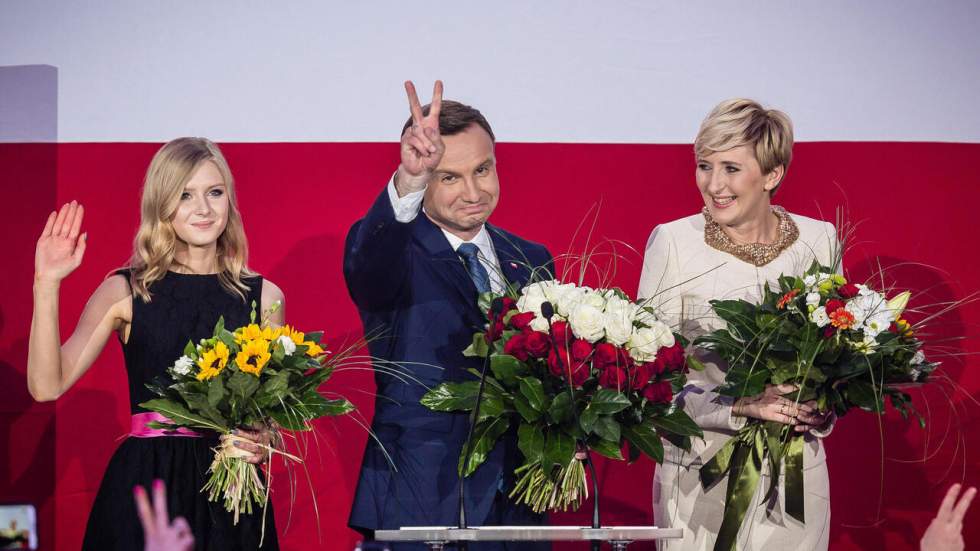 Le conservateur Andrzej Duda remporte la présidentielle polonaise