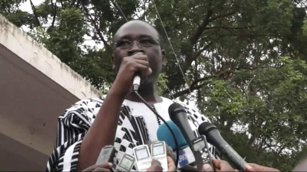 Vidéo : le premier ministre burkinabè Isaac Zida veut "tenir ferme" Vidéo : le premier ministre burkinabè Isaac Zida veut "tenir ferme"