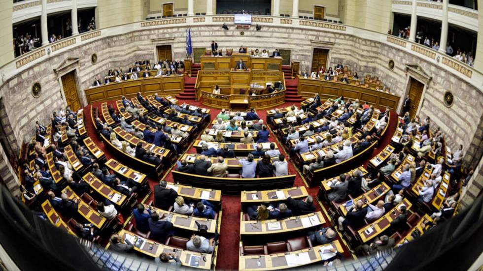 Le Parlement grec autorise Tsipras à négocier avec les créanciers