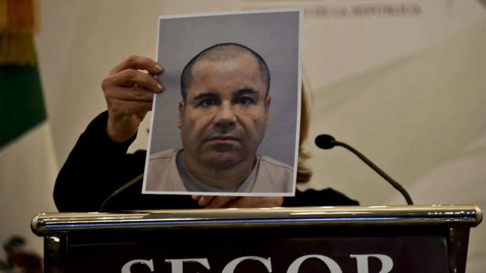 Mexico offre 3,8 millions de dollars pour la capture du baron de la drogue "El Chapo" Mexico offre 3,8 millions de dollars pour la capture du baron de la drogue "El Chapo"