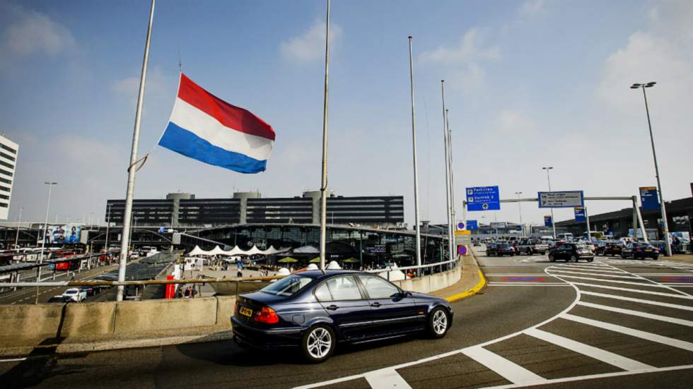 Vol MH17 : un an après le crash, hommage aux Pays-Bas sur fond de vidéo polémique Vol MH17 : un an après le crash, hommage aux Pays-Bas sur fond de vidéo polémique
