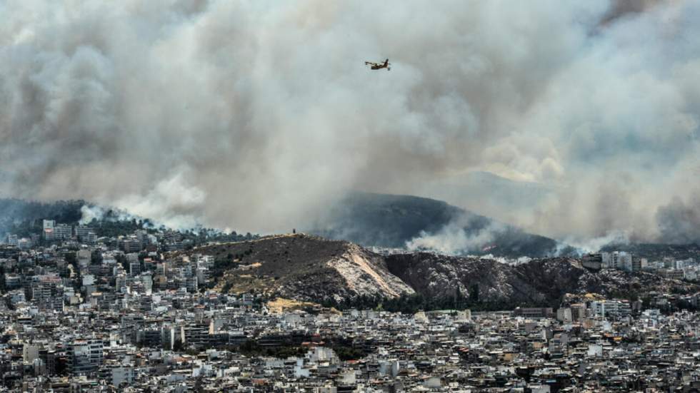 Grèce : Athènes menacée par les incendies