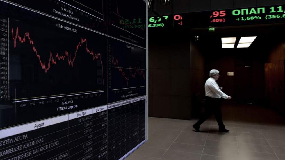 La Bourse d'Athènes clôture sur une chute historique La Bourse d'Athènes clôture sur une chute historique
