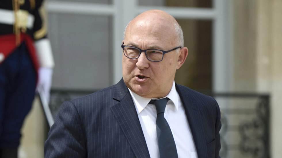 La croissance française stagne au 2e trimestre, Michel Sapin se dit optimiste