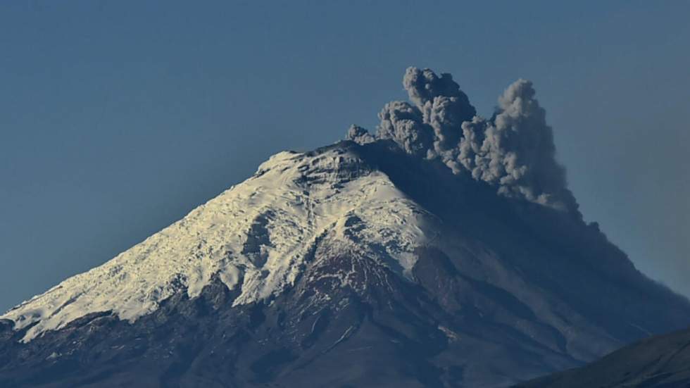 Équateur : la presse sommée de ne pas parler de l'éruption du volcan Cotopaxi