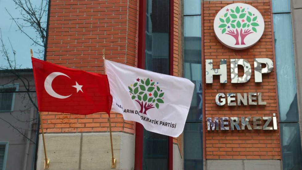Turquie : le siège du parti pro-kurde HDP attaqué à Ankara Turquie : le siège du parti pro-kurde HDP attaqué à Ankara