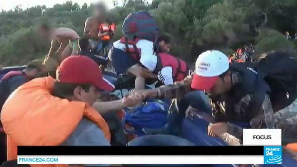 Vidéo : à bord d’une chaloupe de réfugiés entre la Turquie et la Grèce