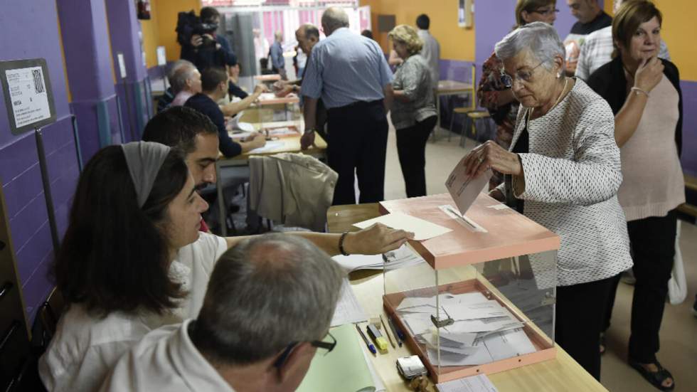 Indépendance de la Catalogne : les Catalans aux urnes pour un scrutin historique