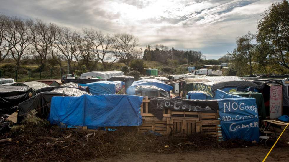 "Jungle de Calais" : la justice somme l'État de procéder à des aménagements sanitaires