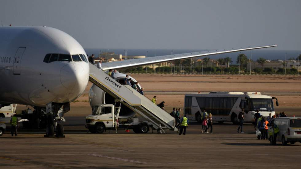 Crash dans le Sinaï : la Russie dépêche 44 avions en Égypte pour récupérer les touristes russes