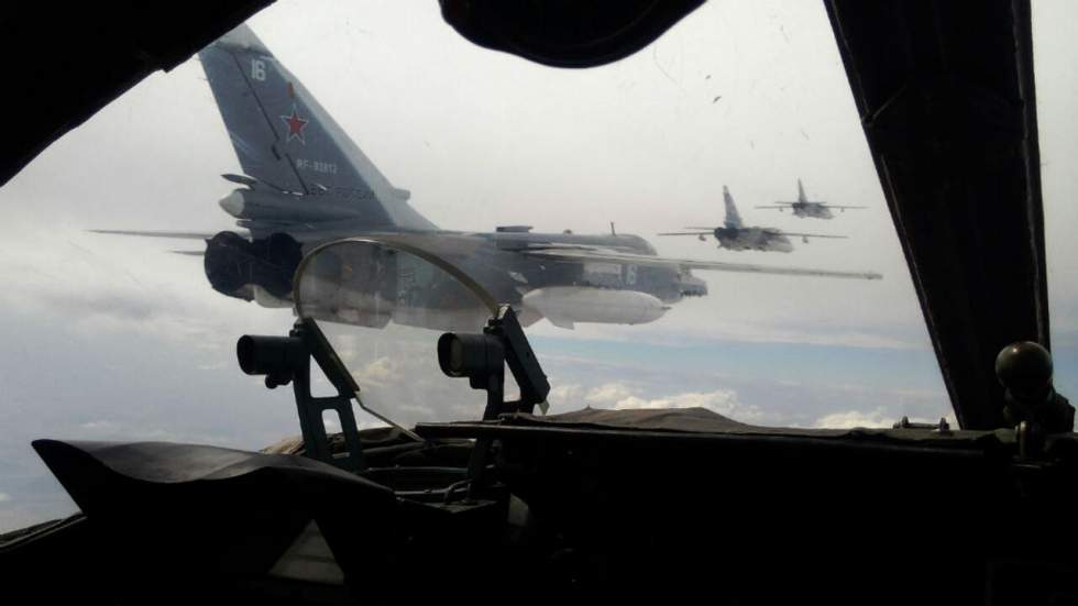 Un avion russe abattu par la Turquie à la frontière syrienne, Poutine furieux