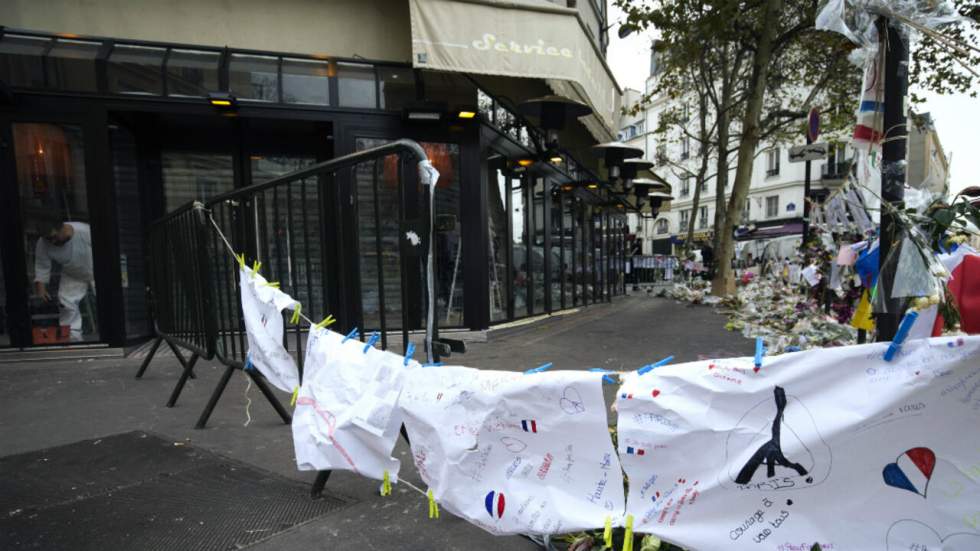 Le Café Bonne Bière, touché lors des attentats de Paris, rouvre ses portes