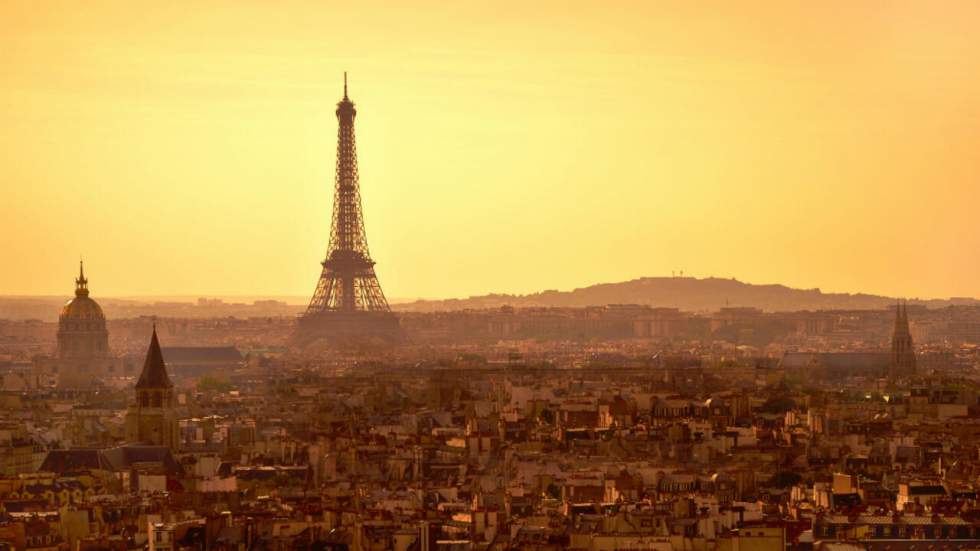 La tour Eiffel arrive sur Twitter