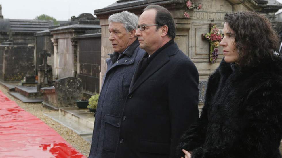 À Jarnac, Hollande rend hommage à Mitterrand, mort il y a 20 ans