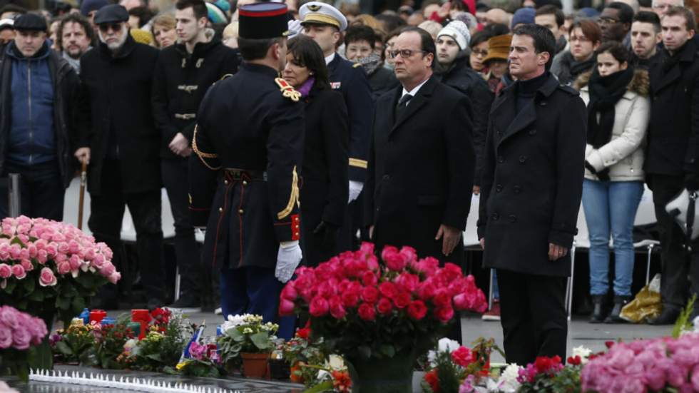 France : ultime hommage rendu aux victimes des attentats place de la République