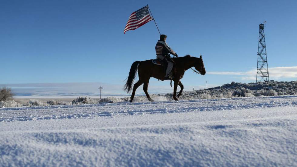 États-Unis : un des occupants du parc de l'Oregon meurt dans une opération de police