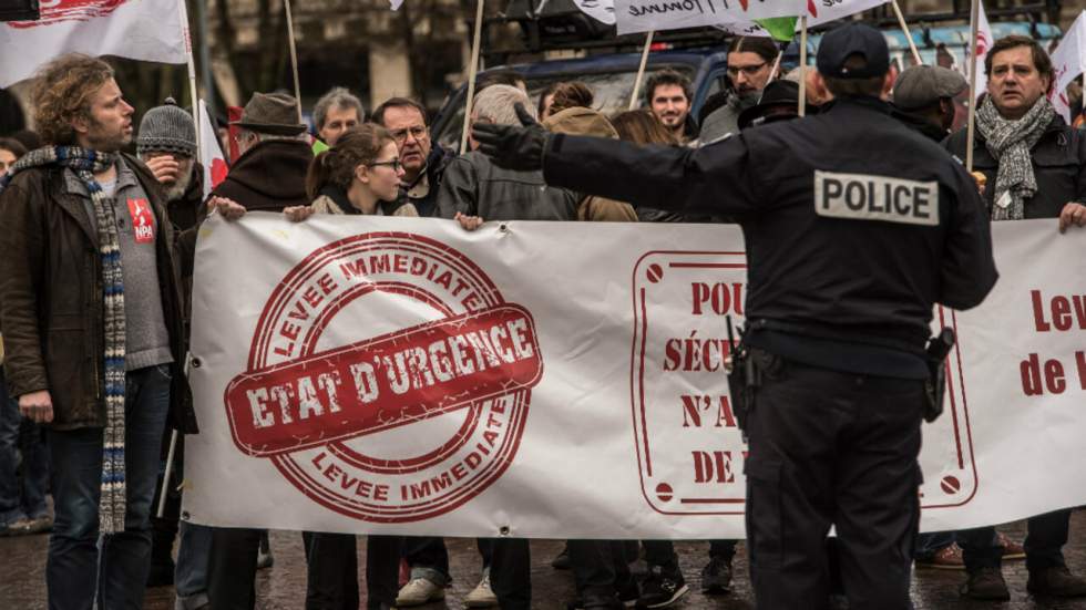 Amnesty s'alarme des "dérives" de l'état d'urgence en France Amnesty s'alarme des "dérives" de l'état d'urgence en France