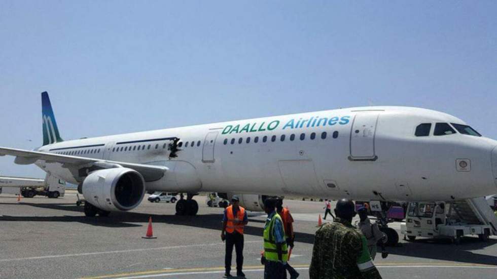 Somalie : l'explosion à bord de l'avion de la compagnie Daallo due à une bombe