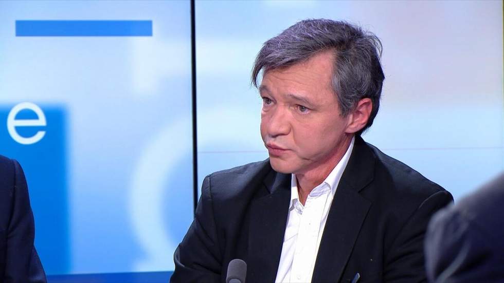 Stéphane Rozès : "Le texte sur la réforme constitutionnelle est assez alambiqué pour recueillir l’adhésion de tous"