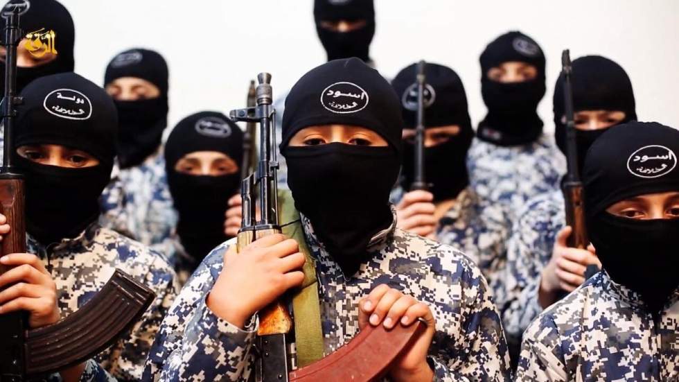 Combattants malgré eux, les enfants bourreaux de l’organisation État islamique