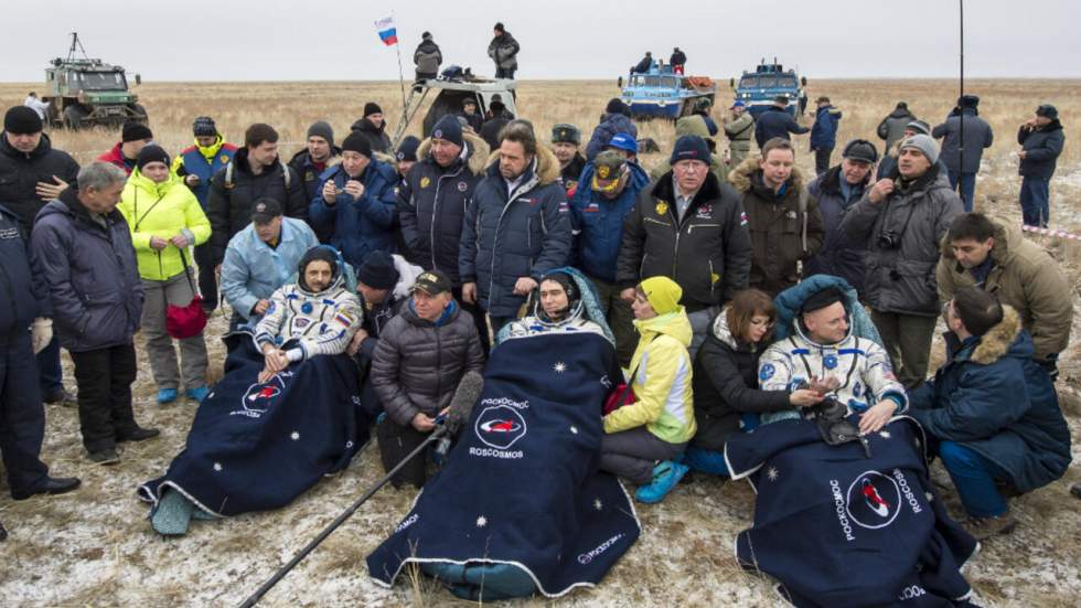 Scott Kelly et Mikhaïl Kornienko de retour sur Terre après 340 jours dans l'ISS