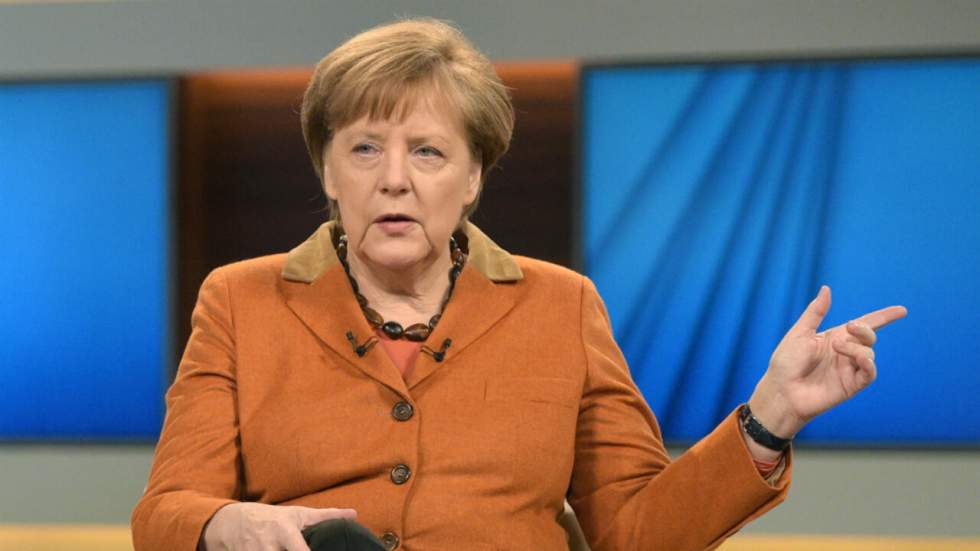 Allemagne : la crise des migrants pourrait coûter cher à Angela Merkel