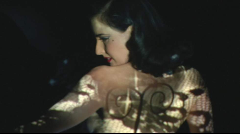 Dita Von Teese enflamme le Crazy Horse