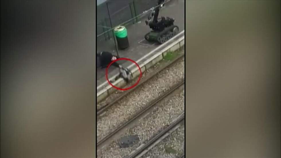 Attentats de Bruxelles : le parquet belge inculpe le dernier homme arrêté vendredi Attentats de Bruxelles : le parquet belge inculpe le dernier homme arrêté vendredi