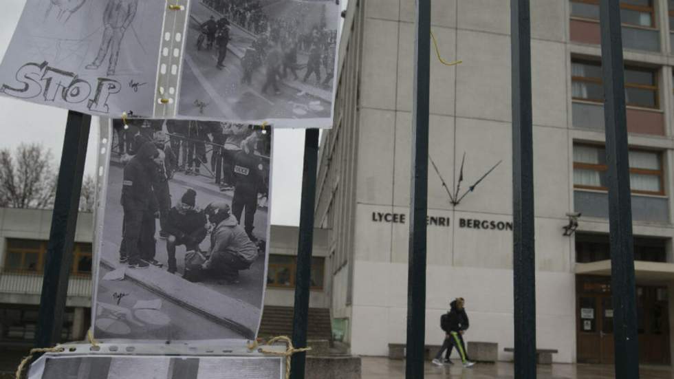 Un policier soupçonné de violences sur un lycéen parisien en garde à vue Un policier soupçonné de violences sur un lycéen parisien en garde à vue