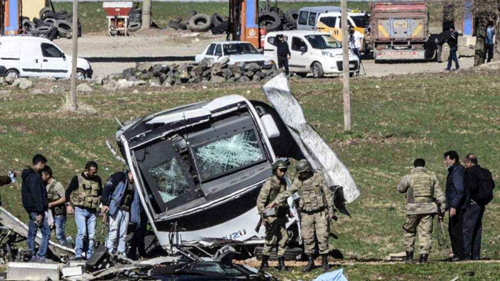 Turquie : plusieurs policiers tués dans un attentat à la voiture piégée à Diyarbakir