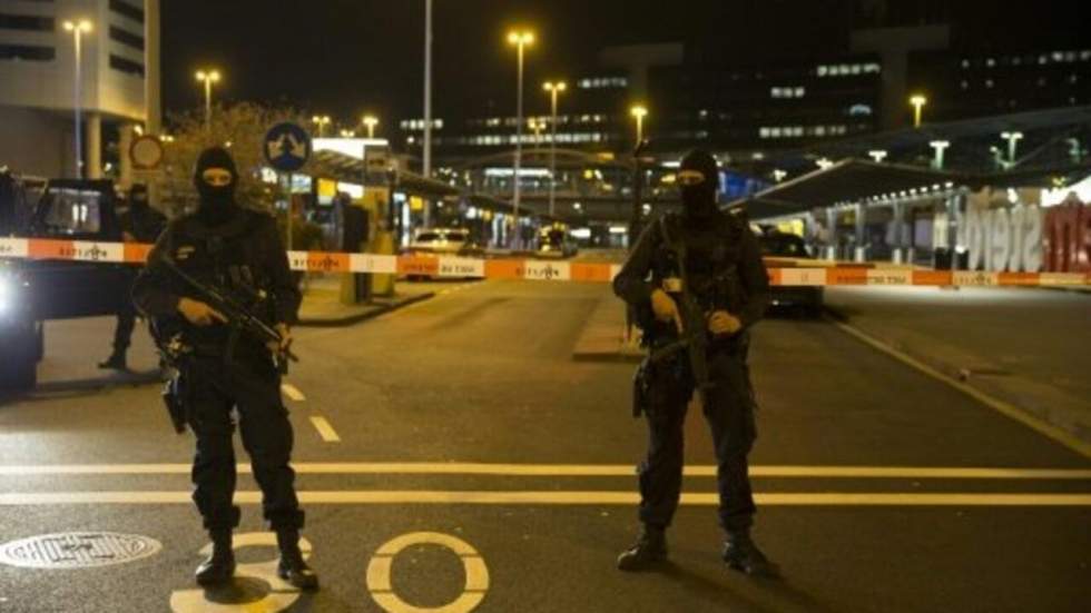 L'aéroport d'Amsterdam-Schiphol partiellement évacué, un homme arrêté