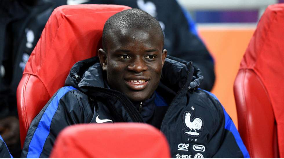 Bleus : N'Golo Kanté, l'éveil tardif d'un milieu "box to box" à l'anglaise