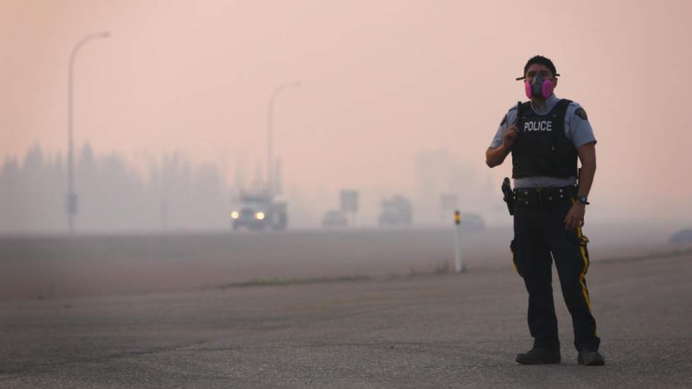 Canada : la superficie de l'incendie près de Fort McMurray a doublé