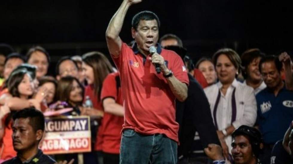 Philippines : Rodrigo Duterte, le "Trump philippin" favori de la présidentielle