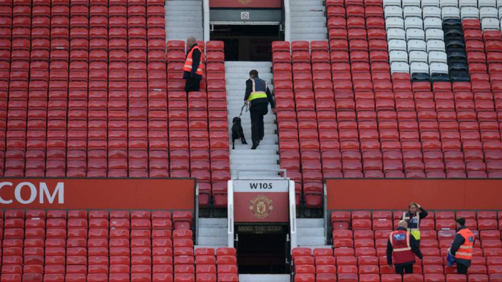 Oublié lors d'un exercice, un engin explosif factice provoque l'annulation de Manchester United-Bournemouth