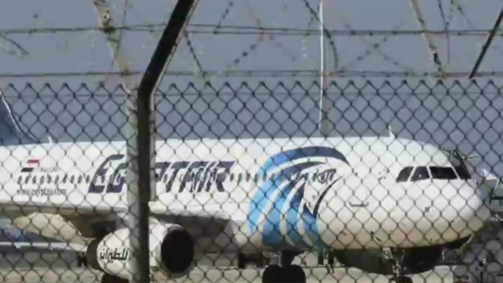 Un avion de la compagnie EgyptAir reliant Paris au Caire disparaît des radars